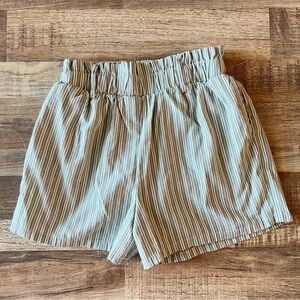 franki by Francesca’s green stripe shorts